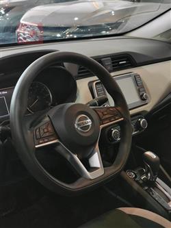 نیسان سێنترا